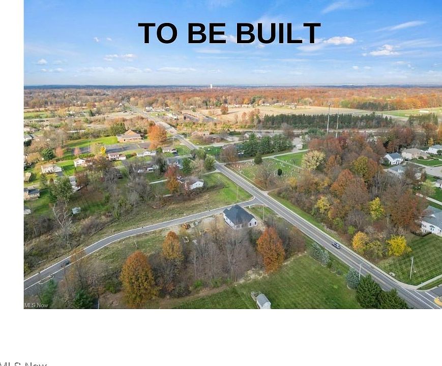 2nd image of 90 Villa Theresa Ln