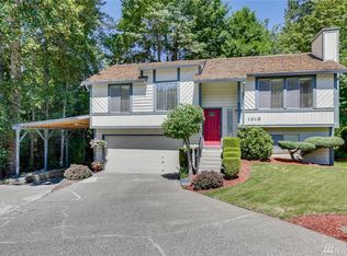 1016 S 22nd Ct, Renton, WA 98055