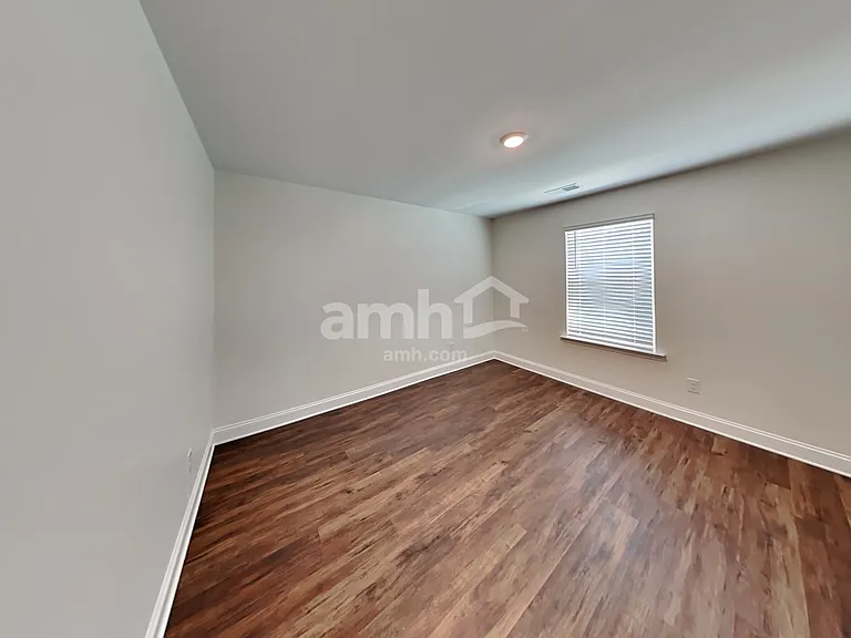 550 Rivermist Dr — Photo 20
