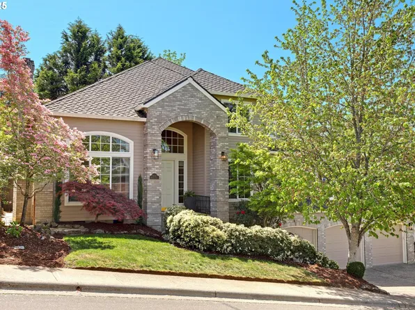 12518 NW Waker Dr, Portland, OR 97229