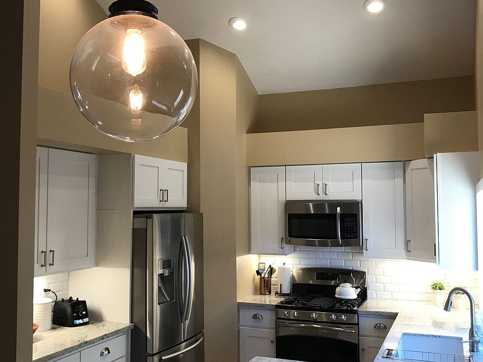 1st image of 2587 Harvest Ln