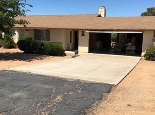 16830 Neenach Rd, Apple Valley, CA 92307