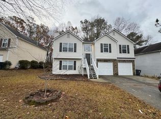 2626 Lake Park Bnd, Acworth, GA 30101