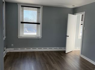 2701 Cowpath Rd #E, Hatfield, PA 19440