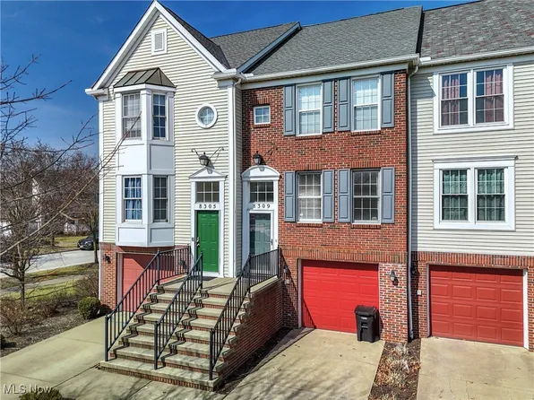 8309 Beacon Pl, Cleveland, OH 44103