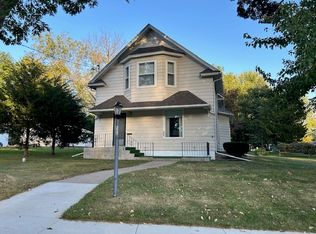 506 N Base St, Morrison, IL 61270