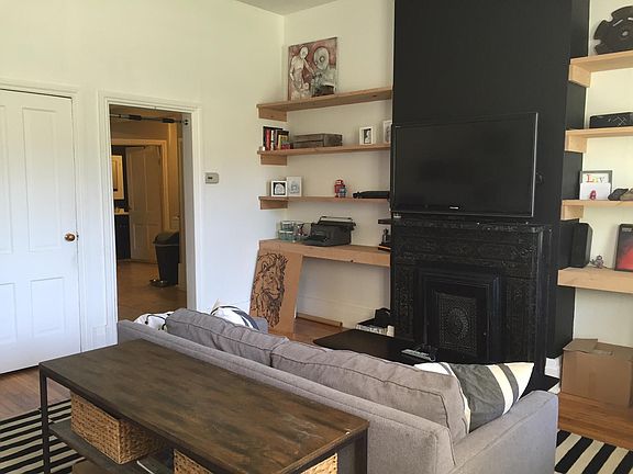 2nd image of 182 N G St