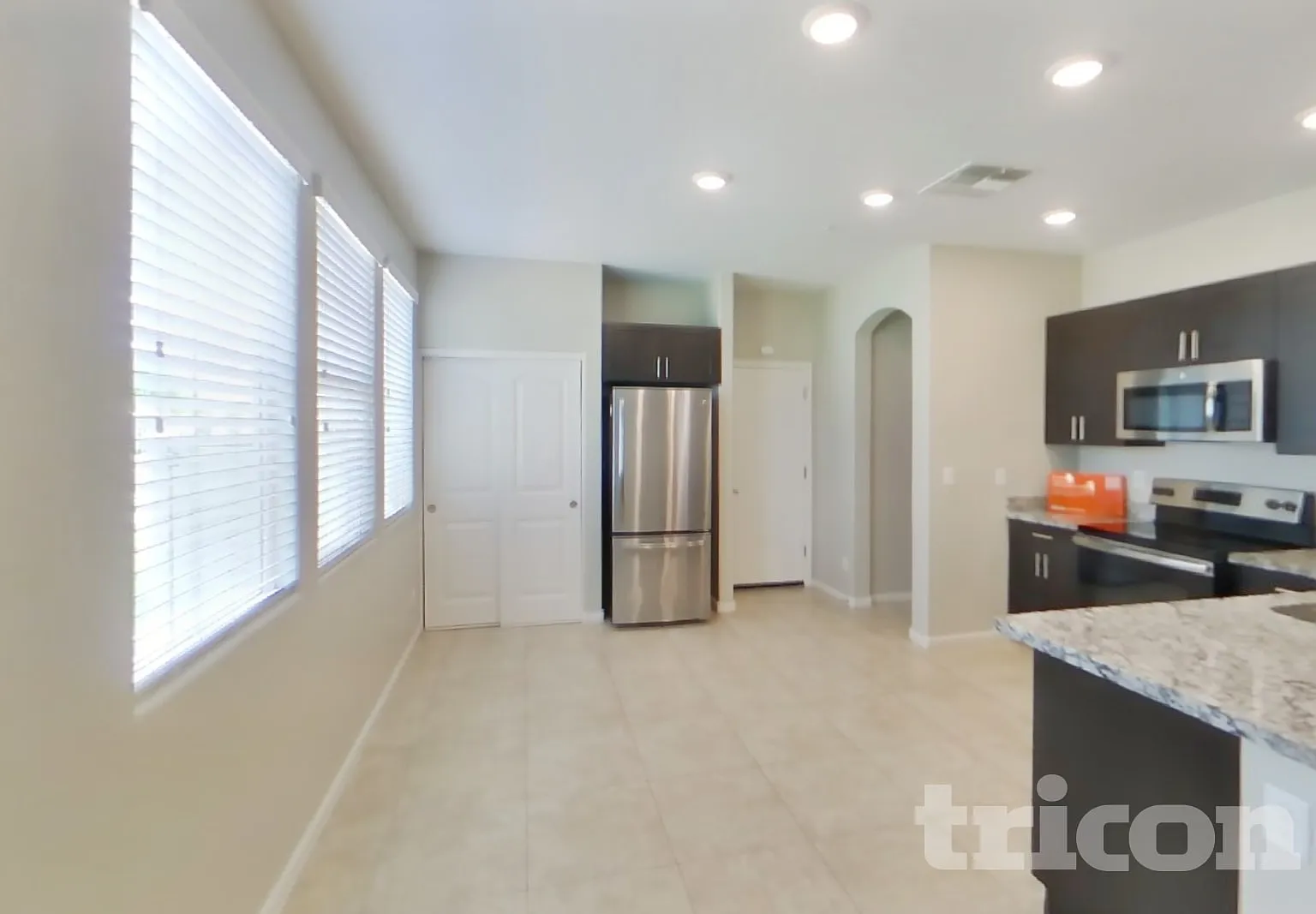 12562 W Gentle Rain Road Peoria AZ — Photo 4
