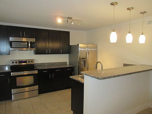 2nd image of 60 E 7th Ave APT 5