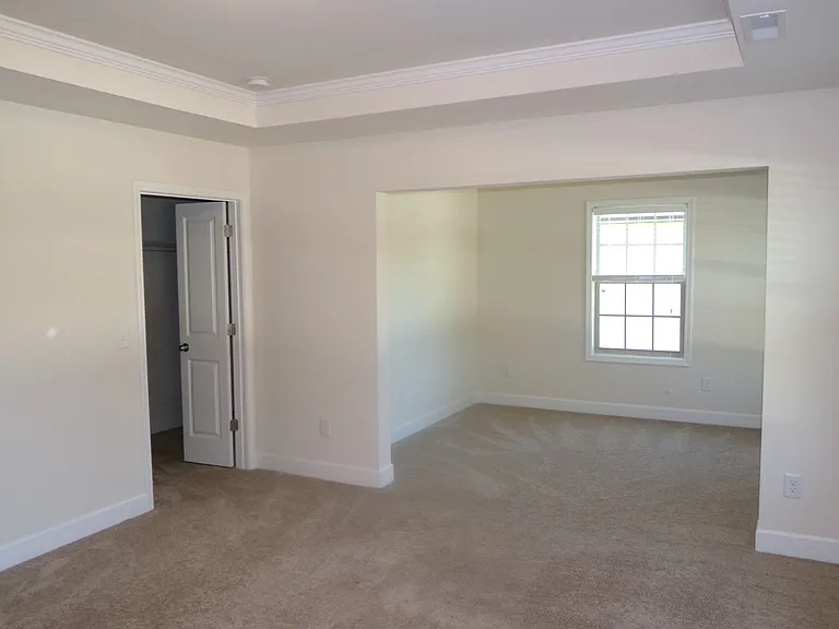 1419 Sawyer Ave — Photo 31