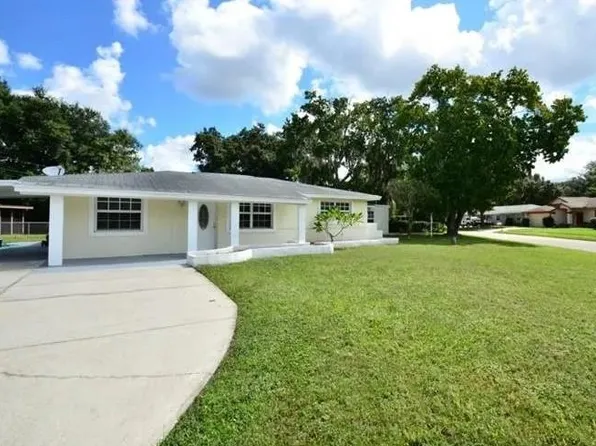 307 43rd Street Blvd E, Bradenton, FL 34208