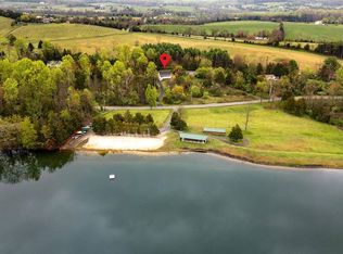 434 Greene Acres Rd N, Stanardsville, VA 22973