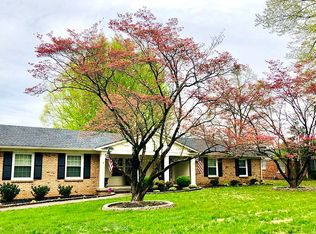 744 Sherwood Dr, Bowling Green, KY 42103