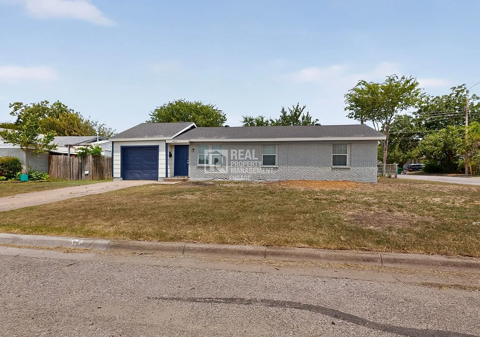 Updated 3-Bedroom Home for Rent in Haltom City! — Photo 4