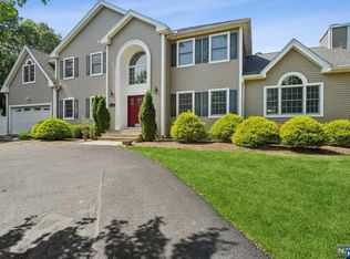 112 Grand Ave, Park Ridge, NJ 07656