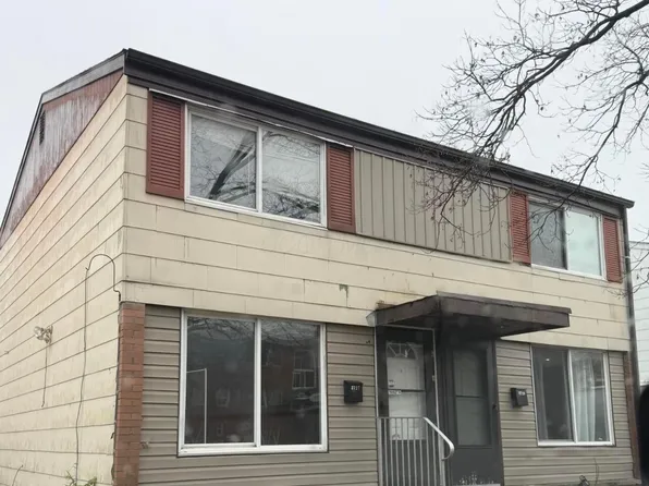 3727-3729 Briggs Rd, Columbus, OH 43228