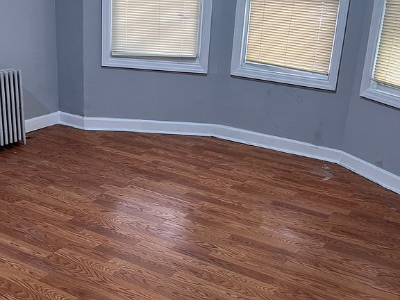 4th image of 309 Union St APT 1