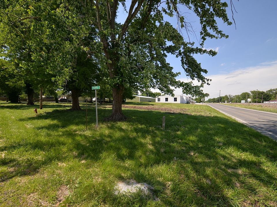 1st image of Lots 14 16 West St #4