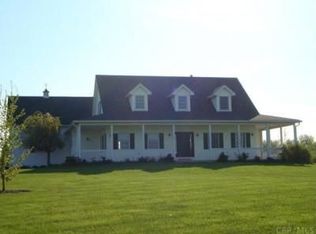 10552 York Rd SW, Etna, OH 43062