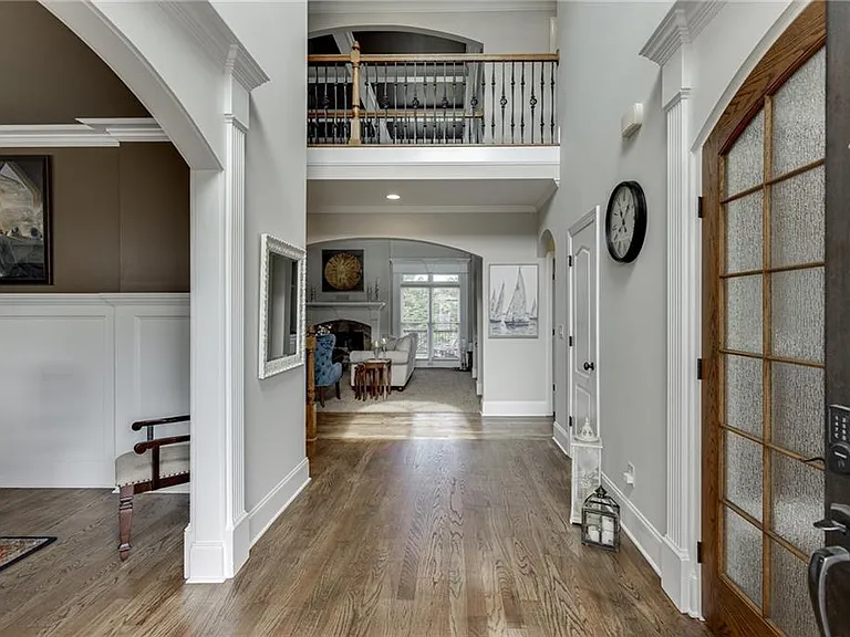 4612 Grandview Pkwy — Photo 2