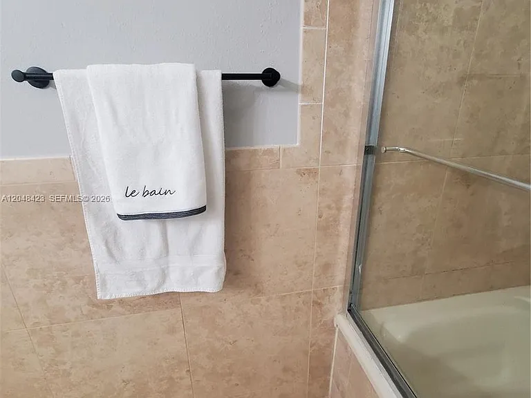 7858 Dixie Beach Cir #7858 — Photo 33