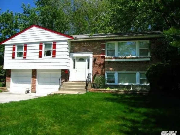 88 Michelle Dr, Jericho, NY 11753