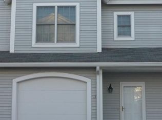140 Commonwealth Ave #13, North Attleboro, MA 02760