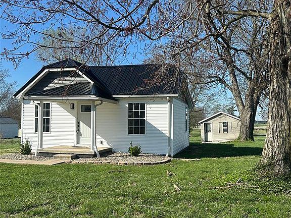 3rd image of 4634 Parker Grove Rd