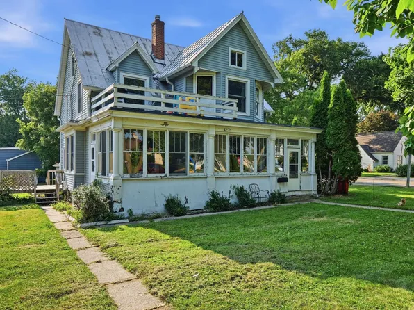 258-262 N Bristol St, Sun Prairie, WI 53590