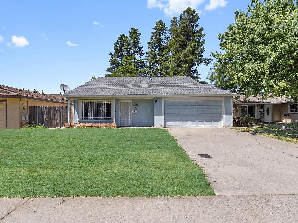 1st image of 2728 Bridgeford Dr