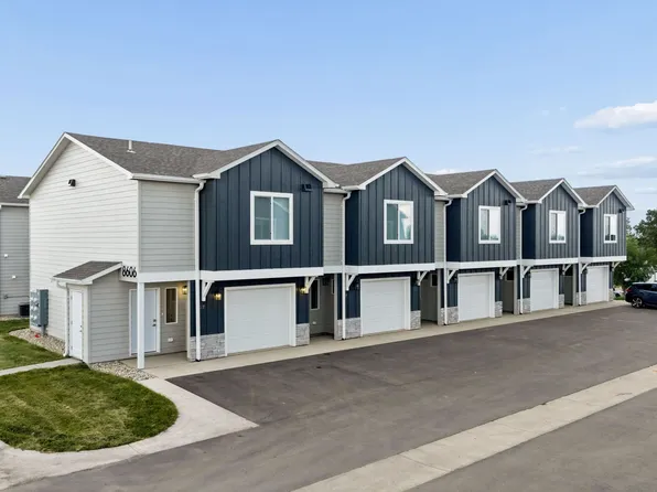 Windmill Flats Townhomes - Up to 3 Months Free!