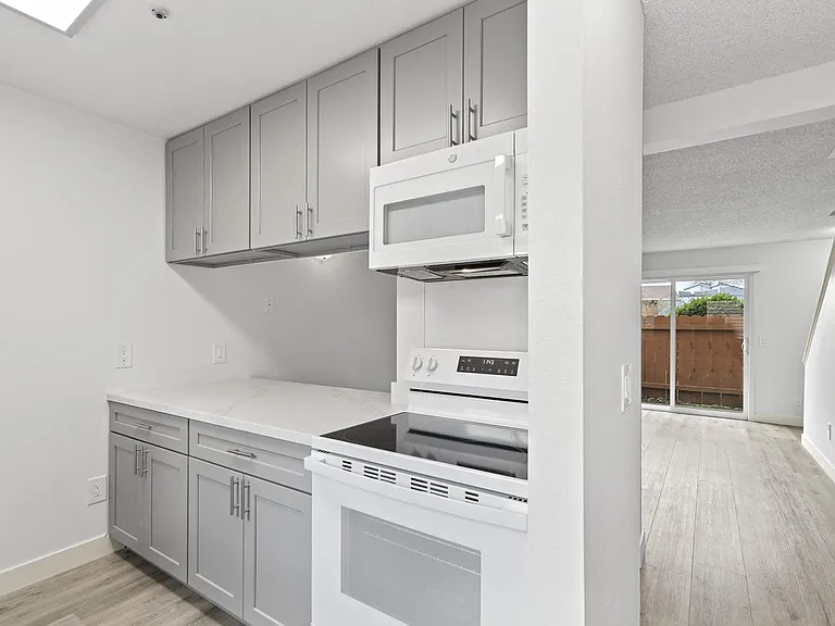Stony Creek Apartments — Photo 29