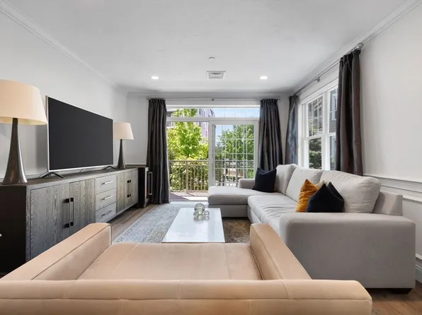 320 Middlesex Ave #B109, Medford, MA 02155