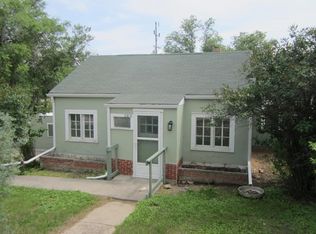 2309 Wilson Ave, Hot Springs, SD 57747