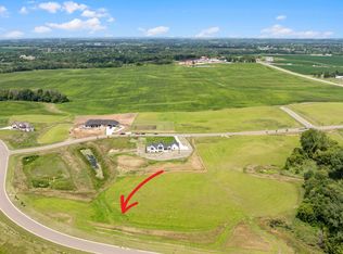 7944 207th St E, Prior Lake, MN 55372