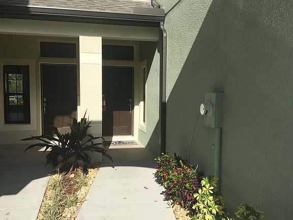 Located on 0083 in Creekwood Townhomes in Bradenton, FL