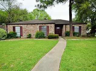 13910 Locke Ln, Houston, TX 77077