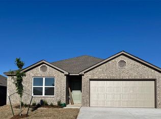 445 Kale Rd, Tuttle, OK 73089