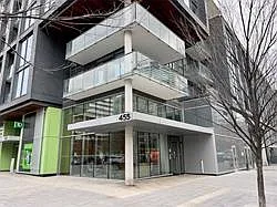 455 Front (Canary District) — Photo 4