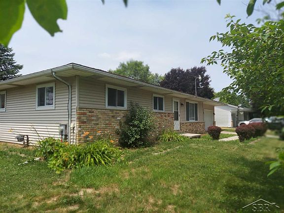 2nd image of 3150 Meadowview Ln