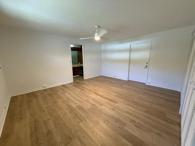 35 Country Club Rd — Photo 10