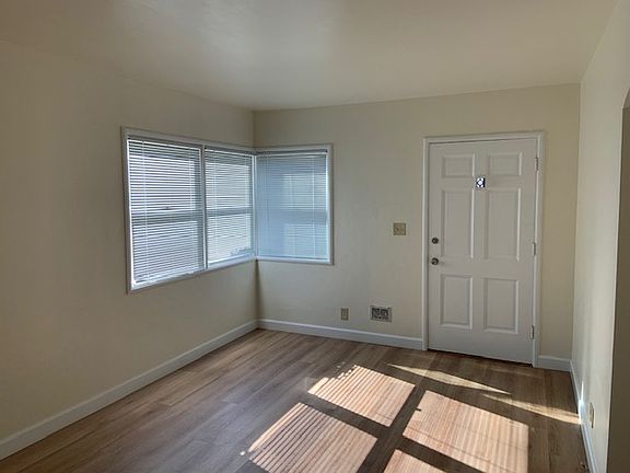 4th image of 1220 Elm St