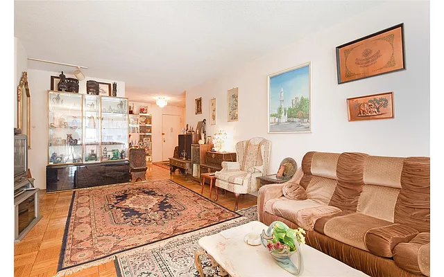 Sold by Douglas Elliman | media 13