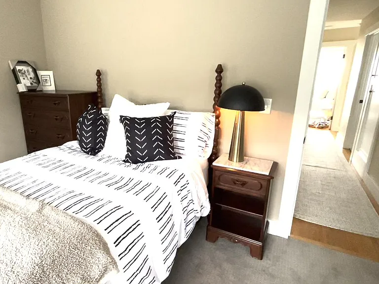 Large 2nd bedroom - located on the upper floor