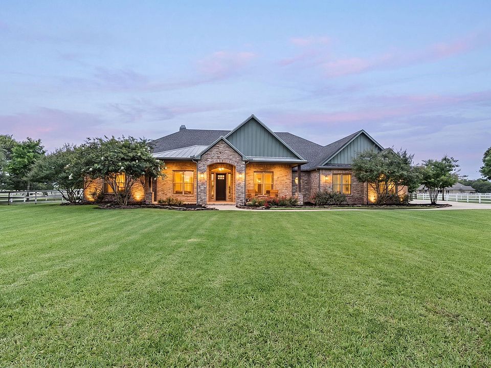 1st image of 1430 Winding Canyon Ct
