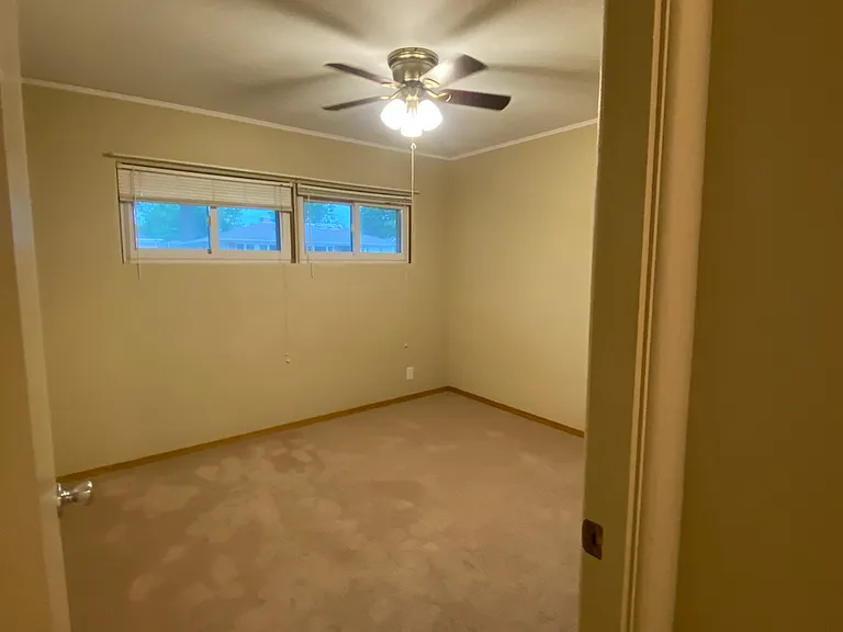 423 Montclaire Ave #HOUSE — Photo 7