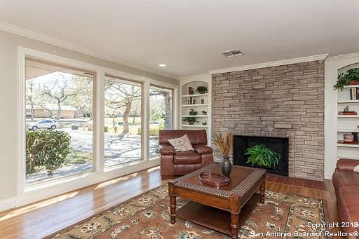 5th image of 705 Canterbury Hill