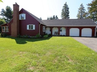 14 Fairview Rd, Wilbraham, MA 01095