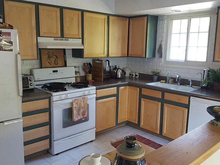3236 Camelot Dr — Photo 20