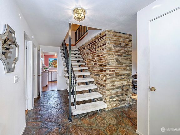 4th image of 2110 N 172nd Street